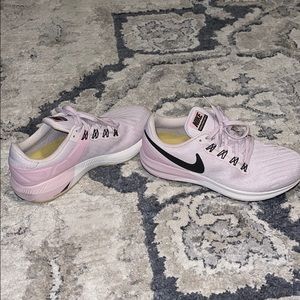 Pink Nike Tennis Shoes